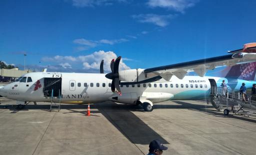 USA-Hawaii-Island-Air-Flugzeug_lvo