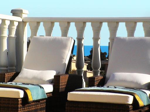 Terrasse der Nissi Beach Penthouse-Wohnung