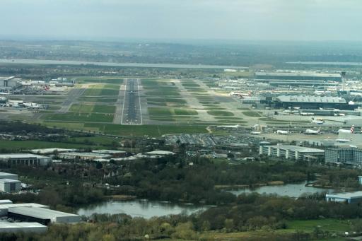 Luftaufnahme eines Flughafens