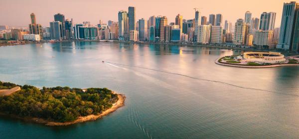 Stadt, Fluss, Skyline Sharjah