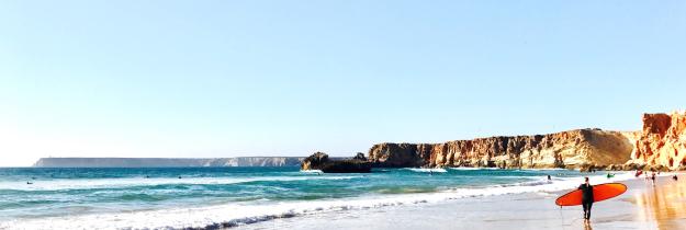 Surfer, Strand Sagres