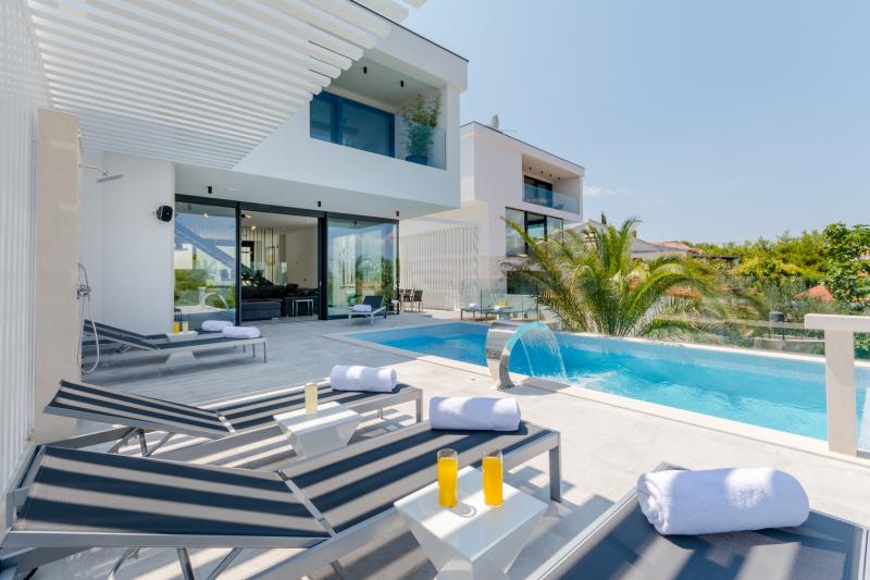Luxury Villa Complex “Vitae & Pax”