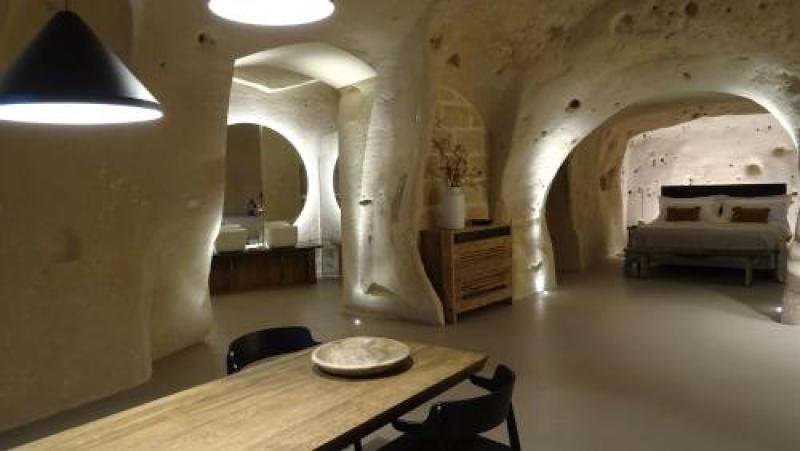 Modern eingerichtete Höhlenwohnung