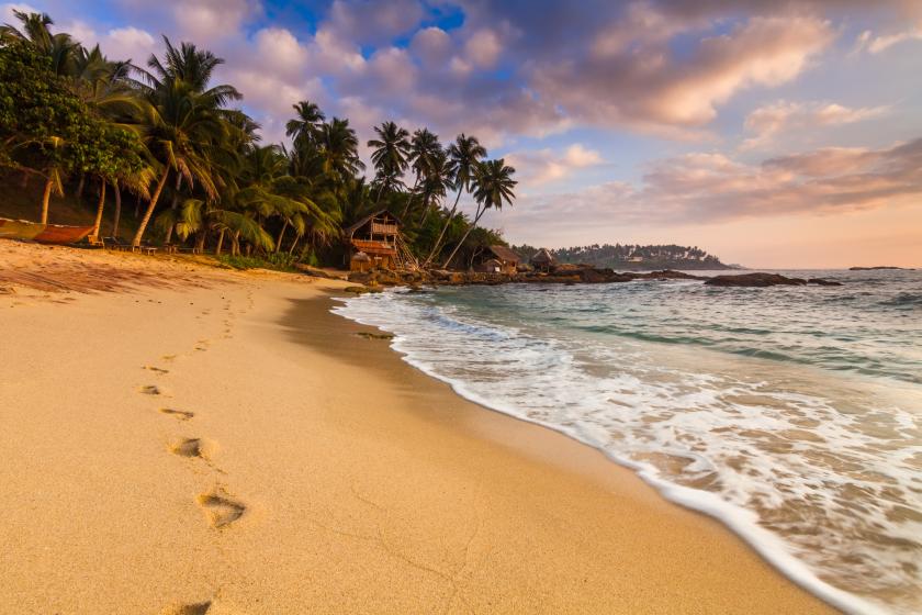 Strand, Palmen, Meer Tangalle