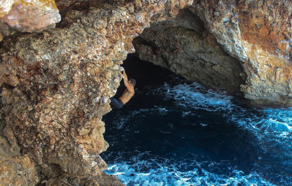 Deep Water Soloing, Klettern, Kletterer, Küste, Meer Mallorca