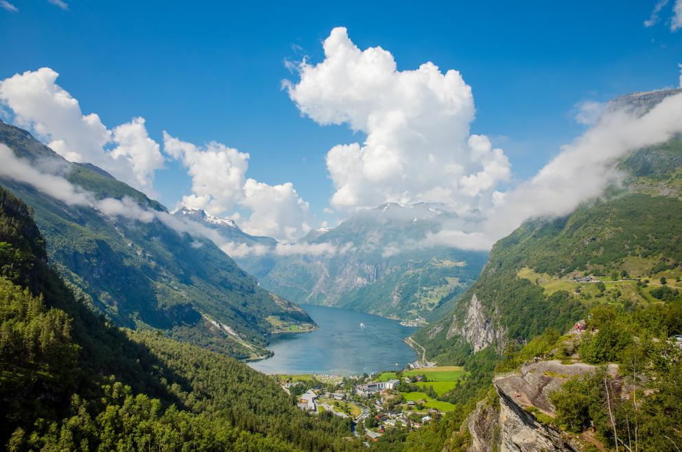 Panorama von Geirangerfjord in Norwegen.