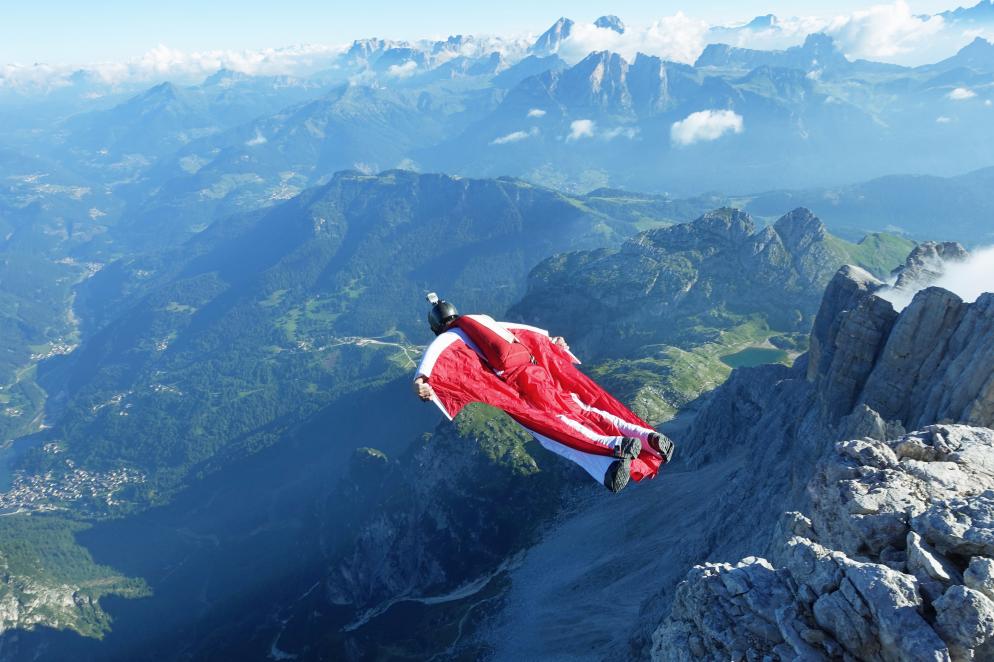 wingsuit, wingsuitfliegen, berge, extremsport
