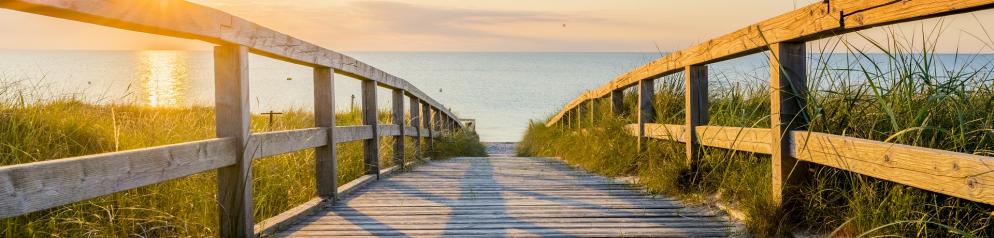 Meer, Steg, Sonnenuntergang Deutschland