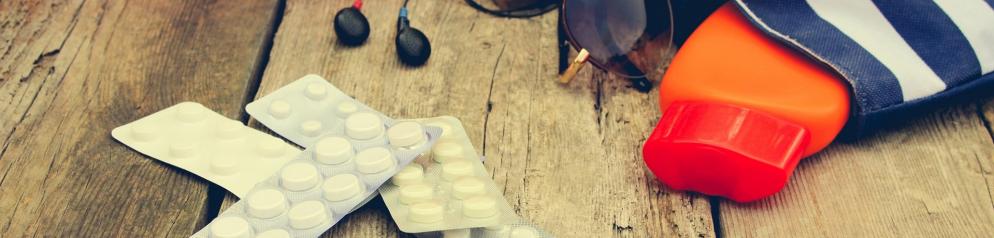 Tabletten und Sonnencreme