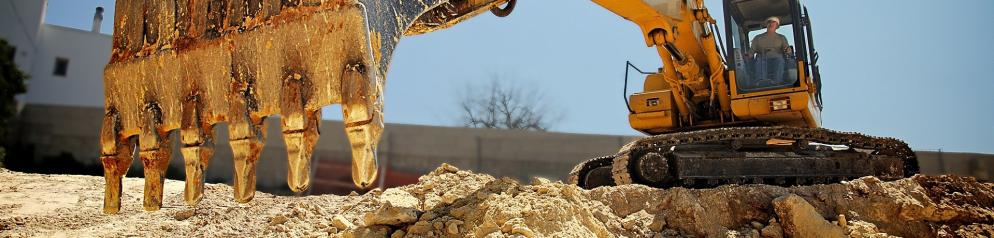 Bagger auf Kies Bagger auf Kies