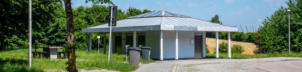 Autobahn, Rastplatz, Toilette