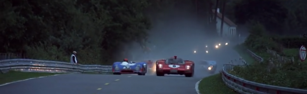 Nächtliches Autorennen