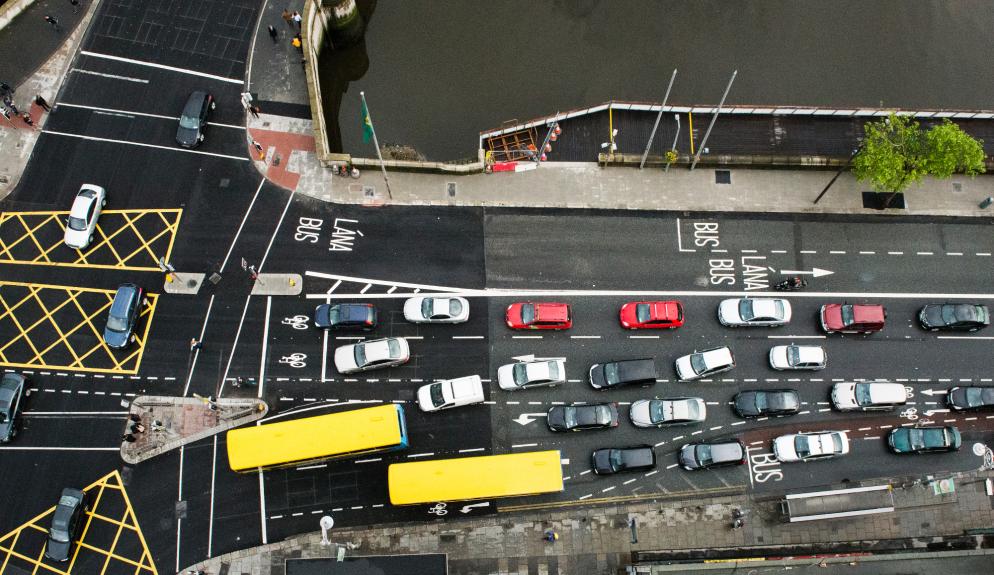 Linksverkehr: London - Kreuzung - Verkehr