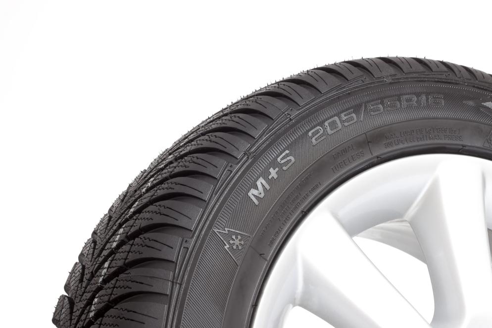 Mietwagen: Winterreifen