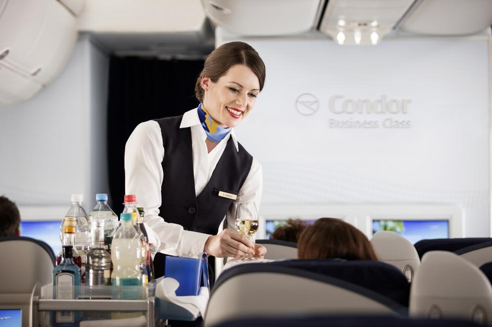 Flugzeug: Service an Bord