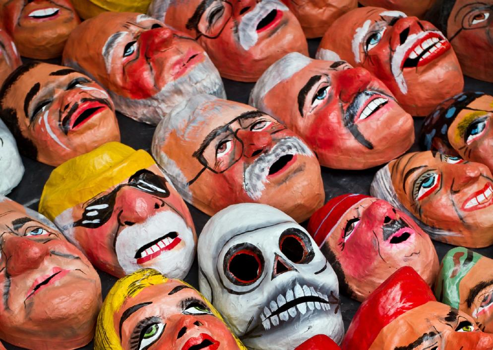 Ecuador Silvester Tradition Puppe Maske