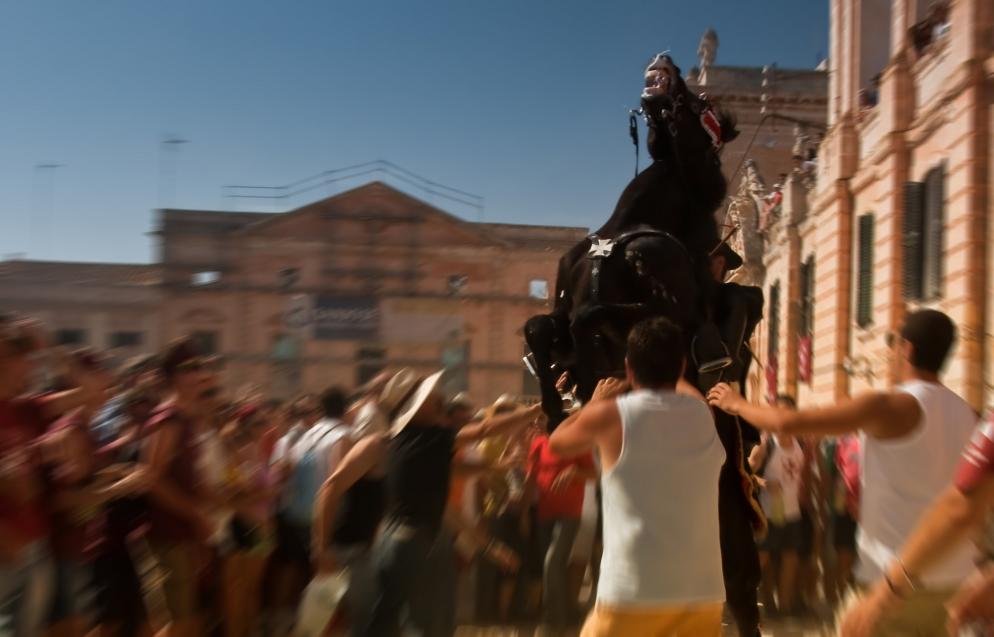 Spanien Menorca Küste Fest Pferd Sant Joan Jaleo