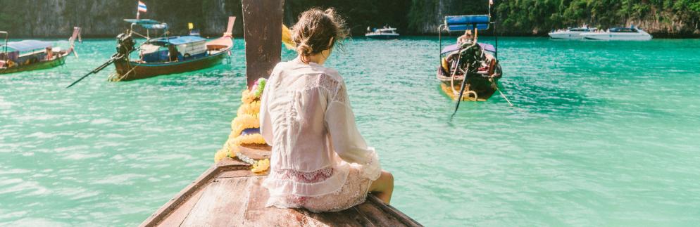 Urlaubsfinder: schmal-Thailand-krabi-frau-boot