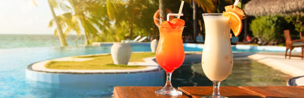 Hotel-Cocktails-Schmal