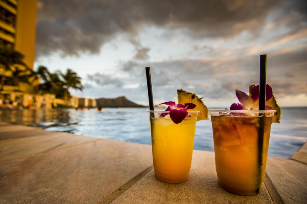 Cocktail: Mai Tai am Pool