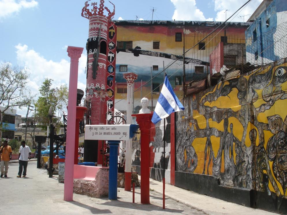 Straße, Mauer, Flagge Havanna