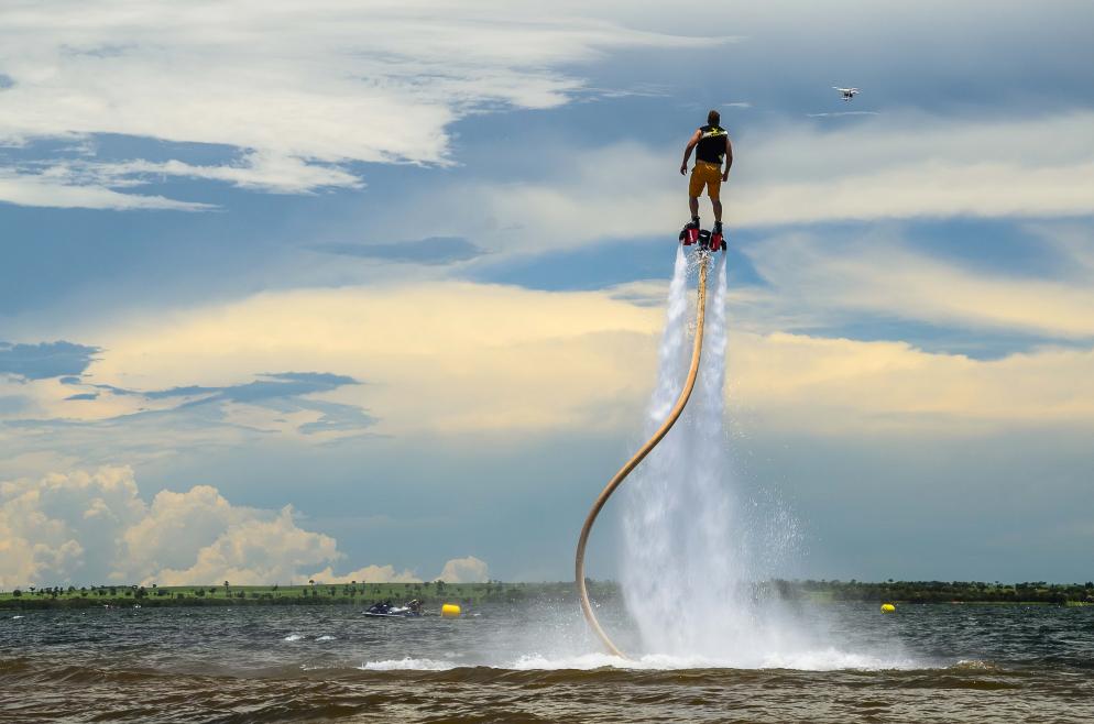 Flyboarding, Flyboard, Meer